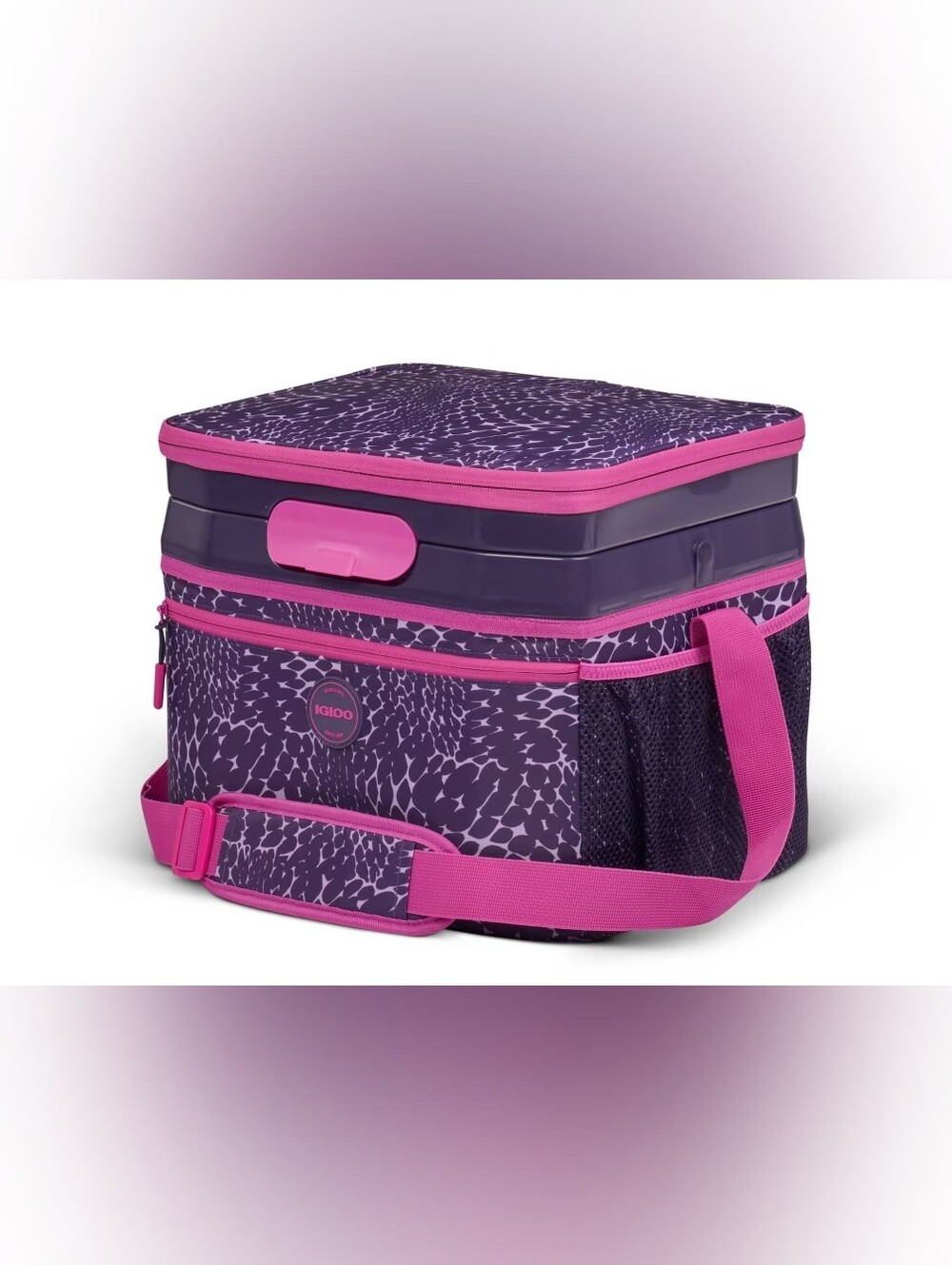 Igloo Sport Fusion 18 Can 14.8 Quart Hard Lined Quick Latch Cooler Mystic Purple